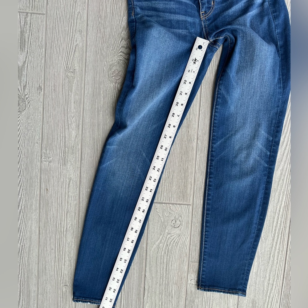 American Eagle High Rise Jegging Crop Size 0 Short - Picture 9 of 11